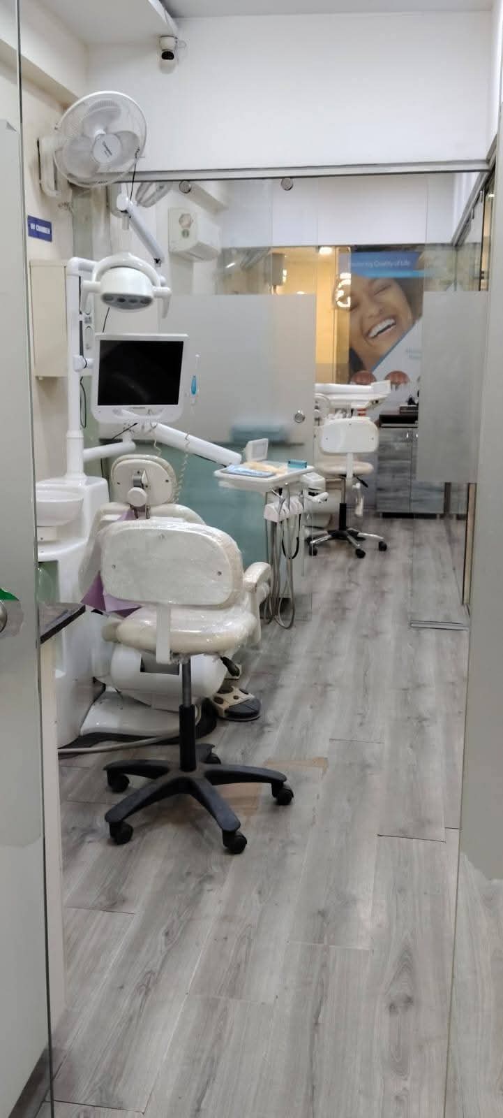 Complete dental clinic setup — 2 chairs, X-ray, RVG, autoclave & more